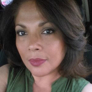 Meet your Posher, Morena